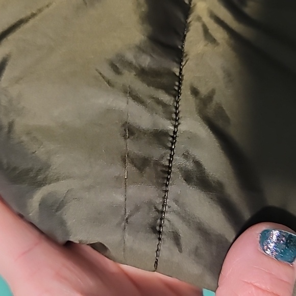 Lululemon Out In The Elements Parka - Dark Olive - Size 6  *read description* - Picture 11 of 15